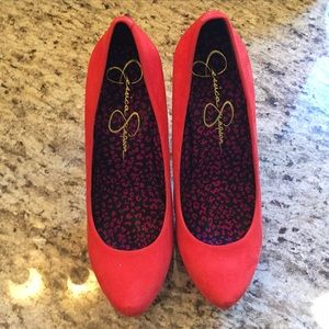 GREAT PRICE Beautiful orange/red Jessica Simpson